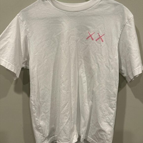 Uniqlo Kaws Men's White T-shirt - Picture 1 of 2